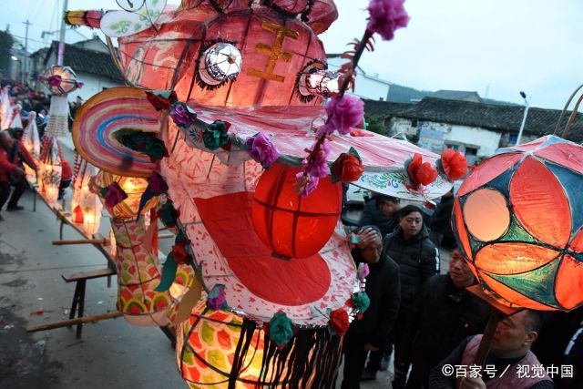 浙江台州:百米长龙迎元宵